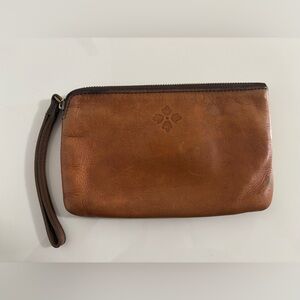 PATRICIA NASH  Brown Wristlet Clutch Monogram Logo Classic Boho. Pre- Owned.